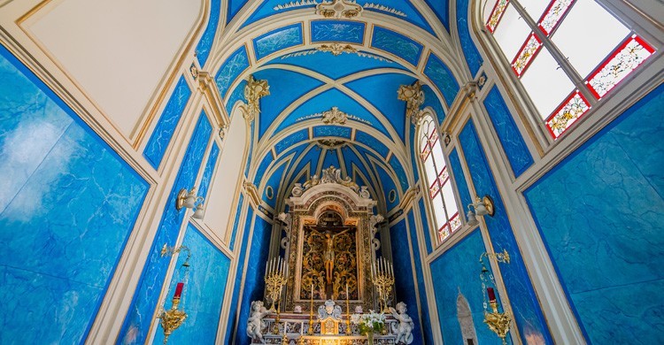 Interior del Duomo de Sorrento (iStock)