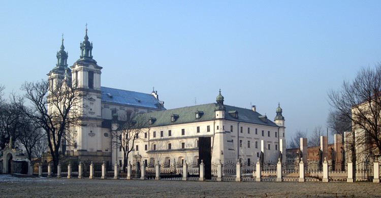 Skalka (Wikipedia).