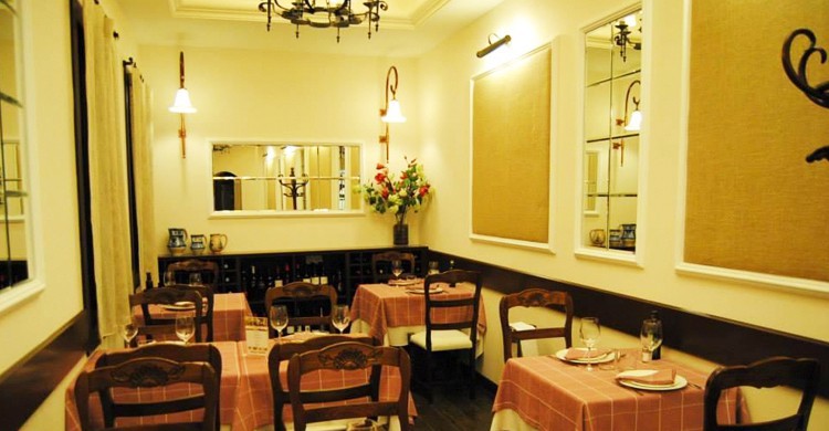 Salón del Dantxari. Taberna Restaurante Dantxari, Facebook