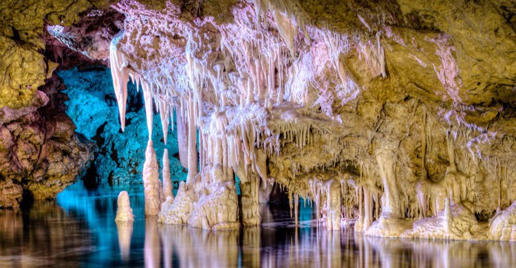 Cueva Clásica en Cuevas dels Hams (Cuevasdelshams.com)