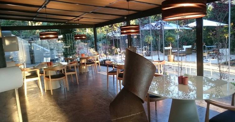 Interior del restaurante El Invernadero