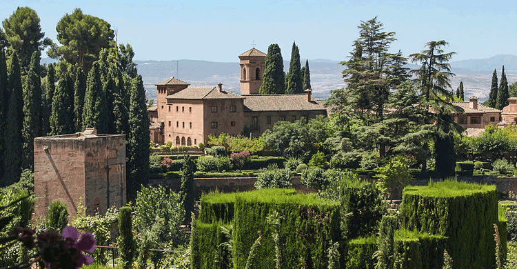 Parador de Granada (commons wikipedia)