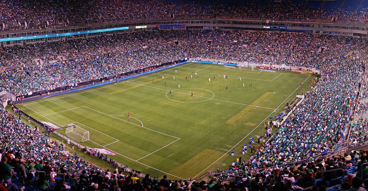 Estadio de fútbol. James Willamor (Flickr)