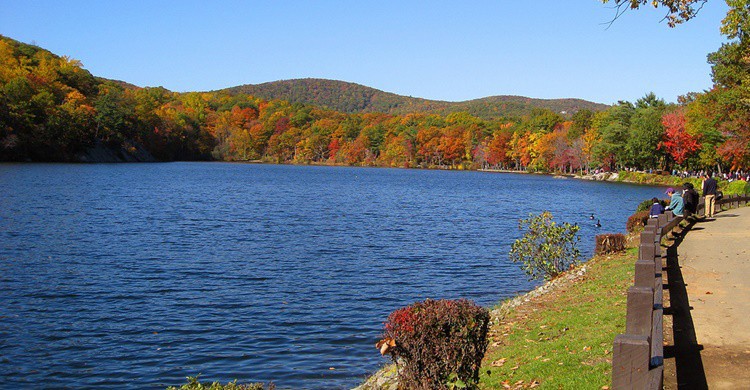 Bear Mountain State Park. Jiashiang (Flickr)