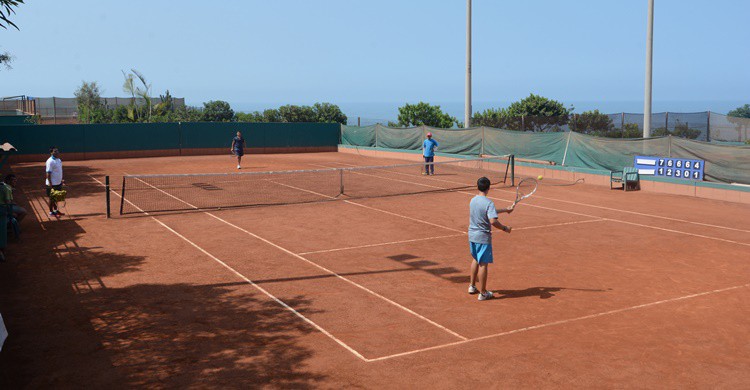 Partido de tenis. Municipalidad de Miraflores (Flickr)