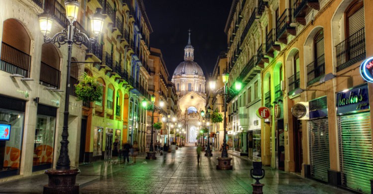 Zaragoza (https://www.flickr.com/photos/marcp_dmoz/4881510097)