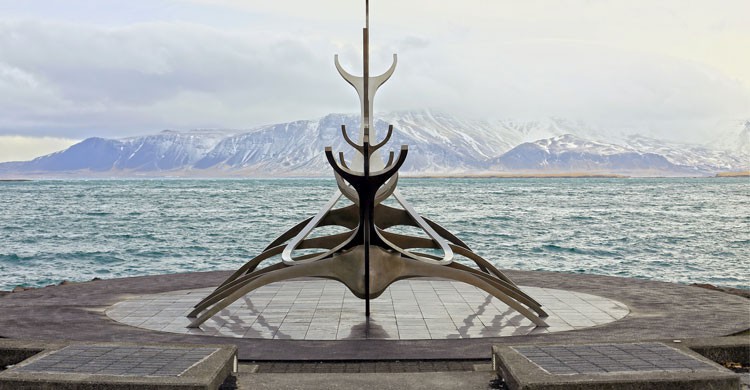 Escultura Sun Voyager en Reikiavik, Islandia (Flickr)