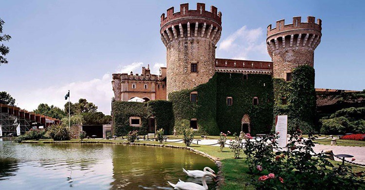 Castillo de Peralada. (www.facebook.com/castillopereladavinosycavas/)