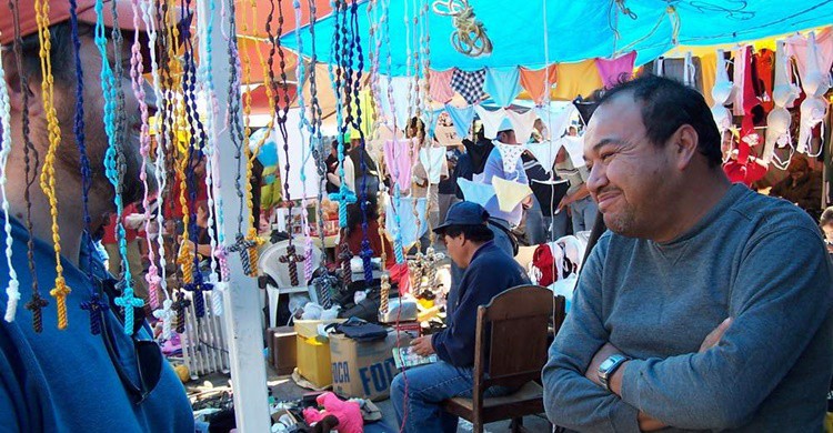Mercadillo en San Miguel del Allende. Chris Doelle (Flickr)