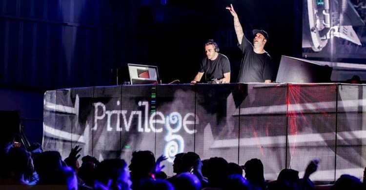 Ibiza Paint Party Opening. Privilege (www.privilegeibiza.com)