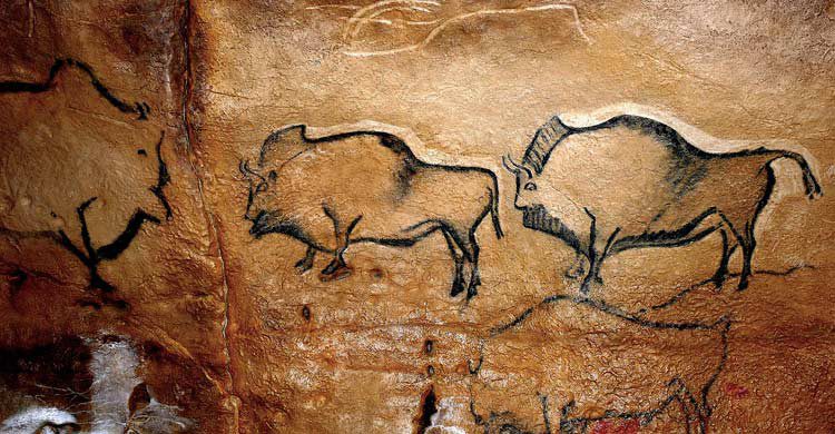 Pintura rupestre en la cueva de La Covaciella (cuevadelbosque.com)