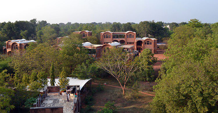 Auroville (InOutPeaceProject-Flickr)
