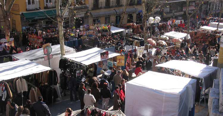 El Rastro (wikimedia.org)