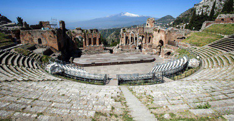 Teatro griego de Taormina. Luiginifosi (iStock)