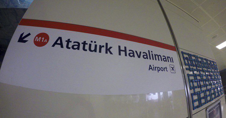 Aeropuerto de Estambul. Anil Bolukbas (iStock)
