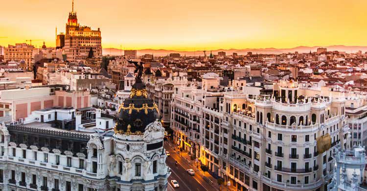 "La Gran Vía" es el título de una zarzuela de Federico Chueca (iStock)