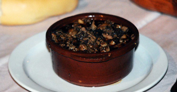 Chanfaina de Ceclavín (Herrero Uceda, Wikipedia)
