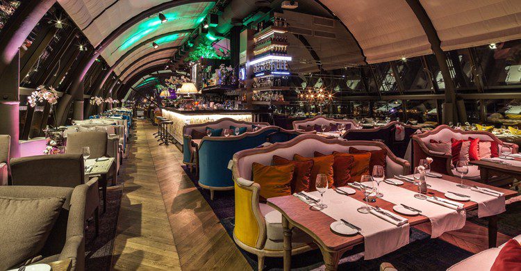 Vista de la sala principal (White Rabbit Restaurant&Bar, Facebook)