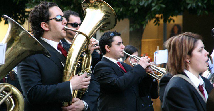 Valencia es conocida, entre otras cosas, por sus bandas (iStock)