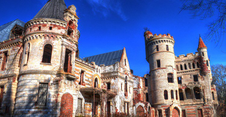 Castillo de Muromtsevo. Oleg Korshakov (Flickr)