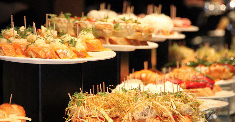Pintxos en un bar de San Sebastián. Rasmus Lerdorf (Flickr)