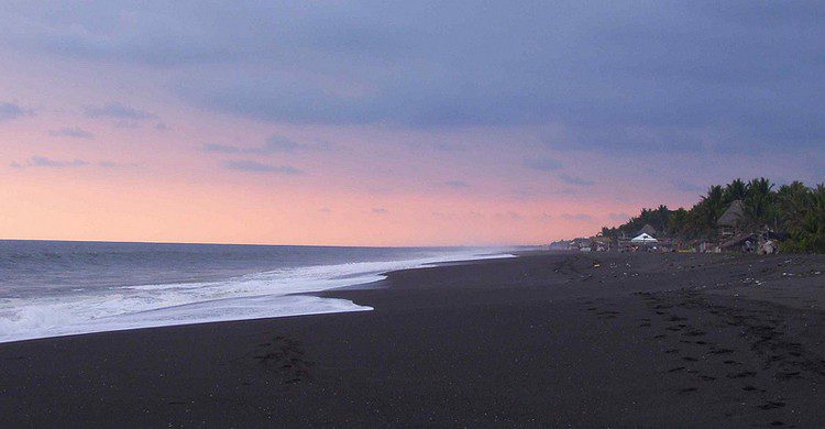 Atardecer en Monterrico (Unterwegz, Foter)