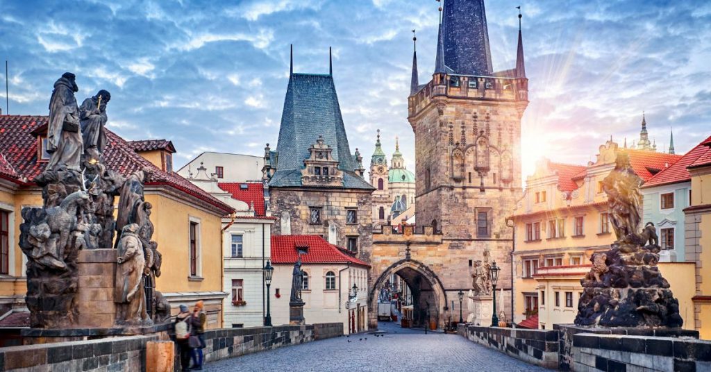 Sigue leyendo 10 rincones imprescindibles que hay que visitar en Praga
