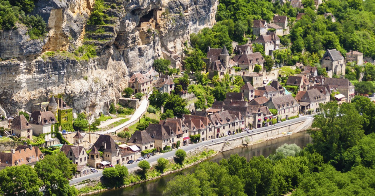 Los 9 pueblos con encanto más bonitos de Francia