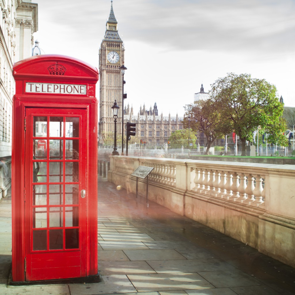 Big ben and red phone cabine