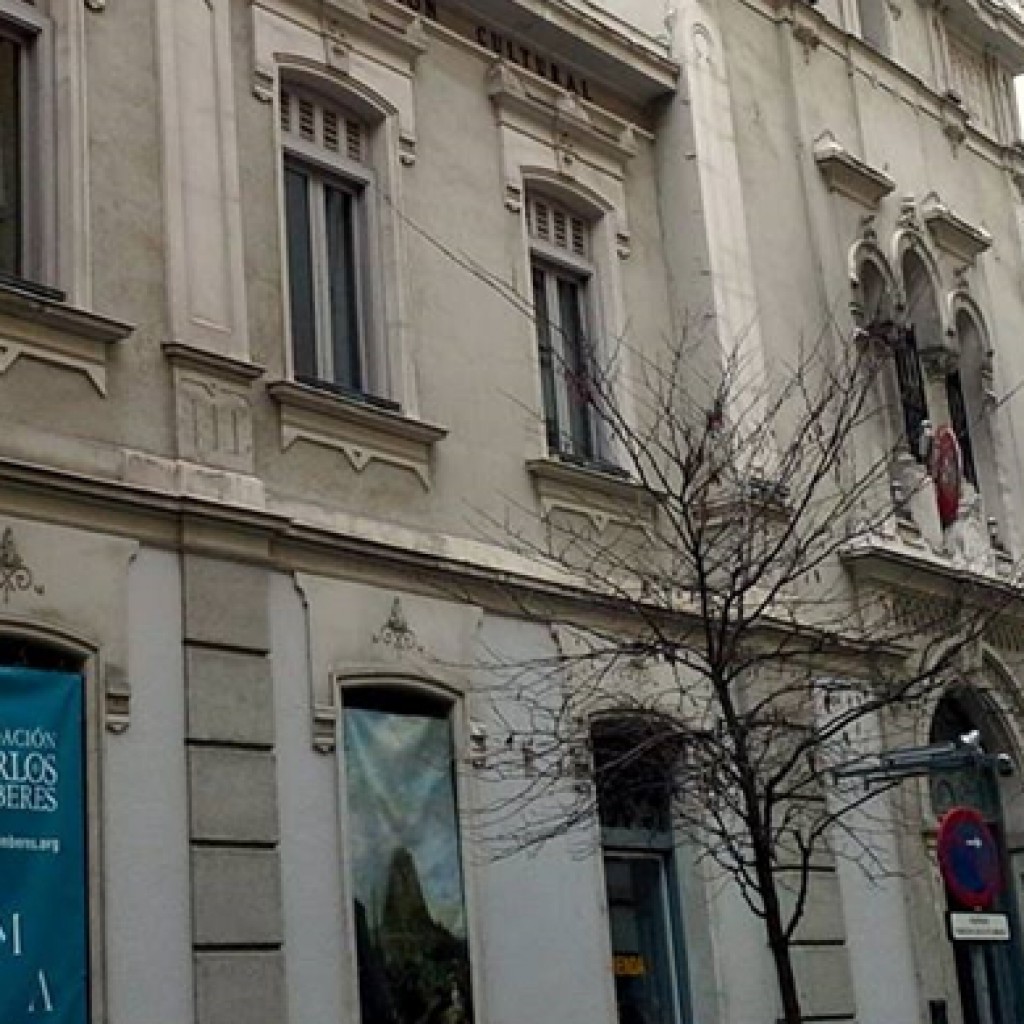 Fachada del Museo Carlos de Amberes en Madrid - Facebook