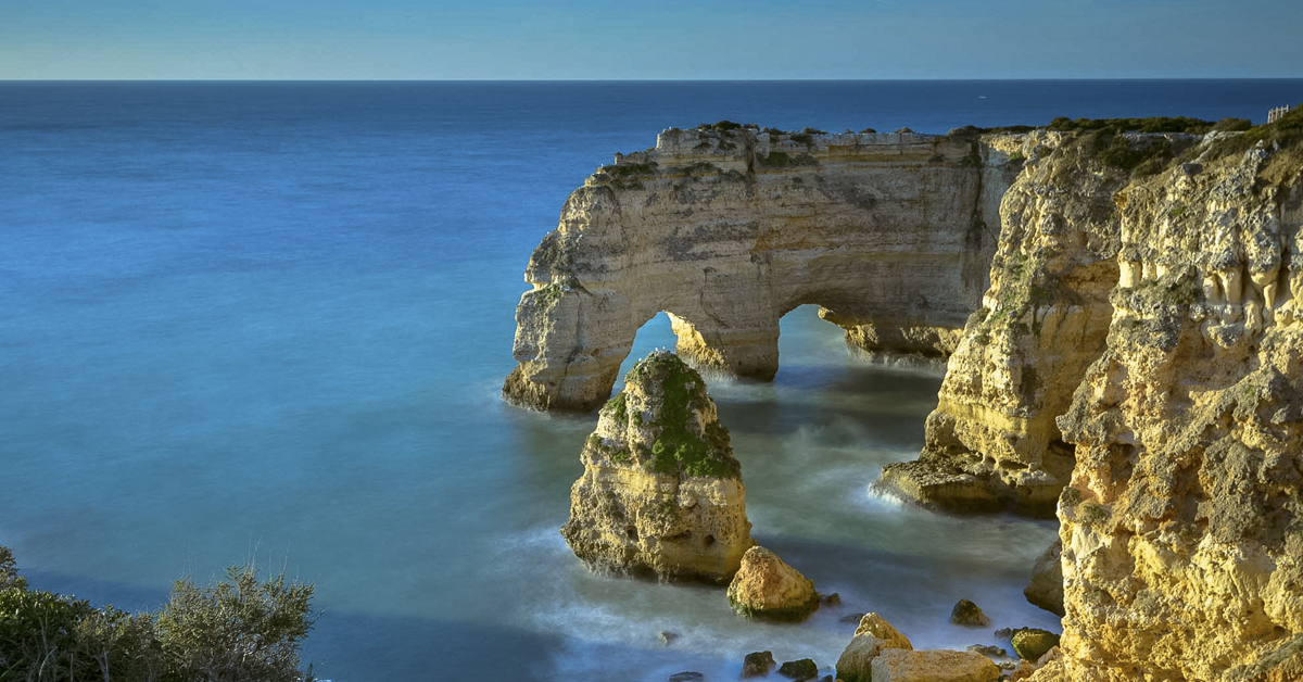 Las 7 playas imprescindibles donde bañarte en el Algarve