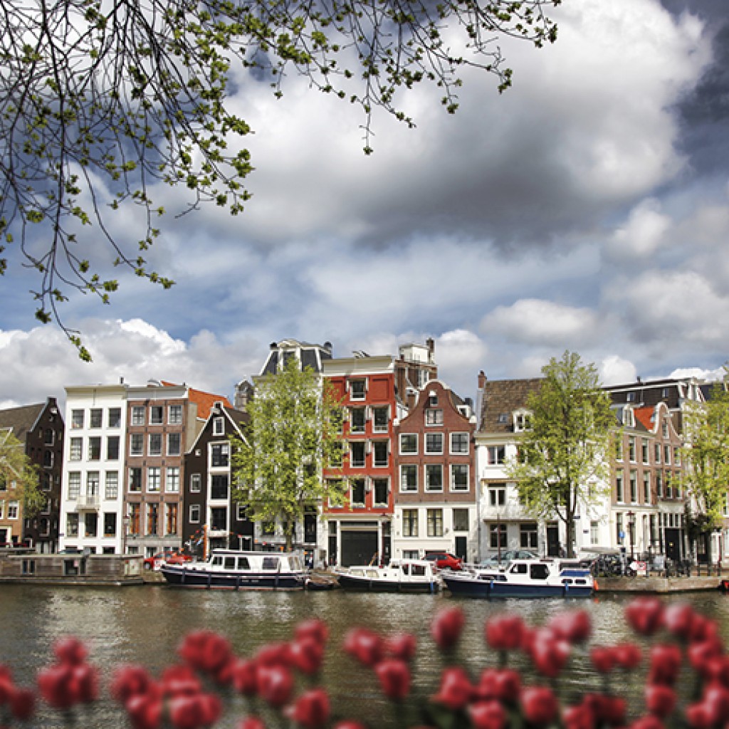 Amsterdam (iStock)
