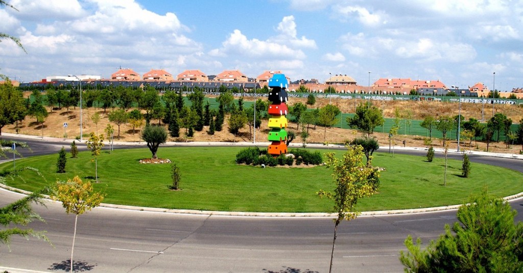 Rotonda de los coches, Boadilla del Monte. BY-YOUR-⌘ (Foter)
