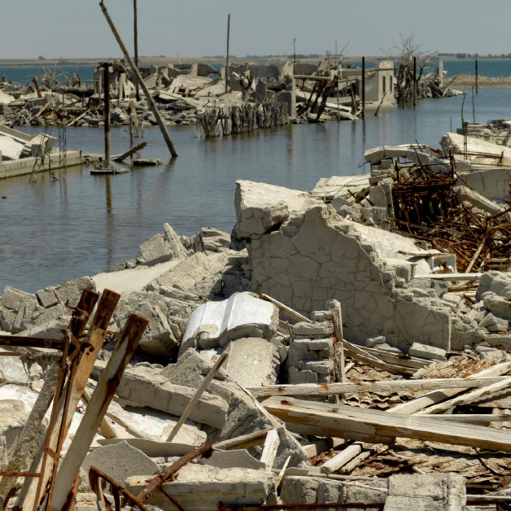 Sigue leyendo Epecuén, el pueblo que ha estado bajo el agua durante años