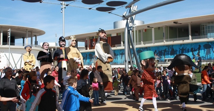 Gigantes y cabezudos. Fernando (Flickr).