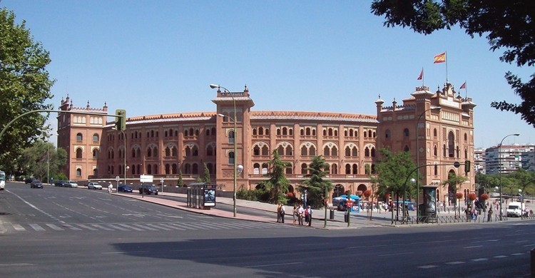 Plaza de toros de Las Ventas en la calle de Alcalá. Nieves Sebastián (Flickr).