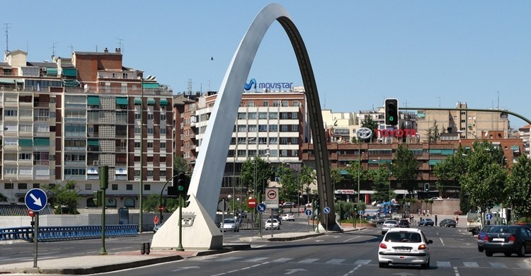 Calle de Alcalá sobre la M-30, puente de Ventas. M.Peinado (Flickr).