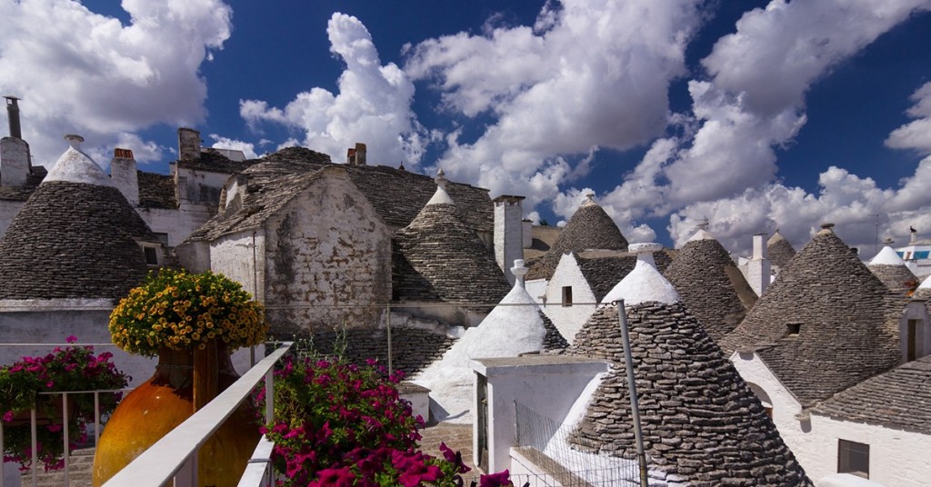 Sigue leyendo ¿Conoces Alberobello? El pueblo más curioso y bonito de Italia