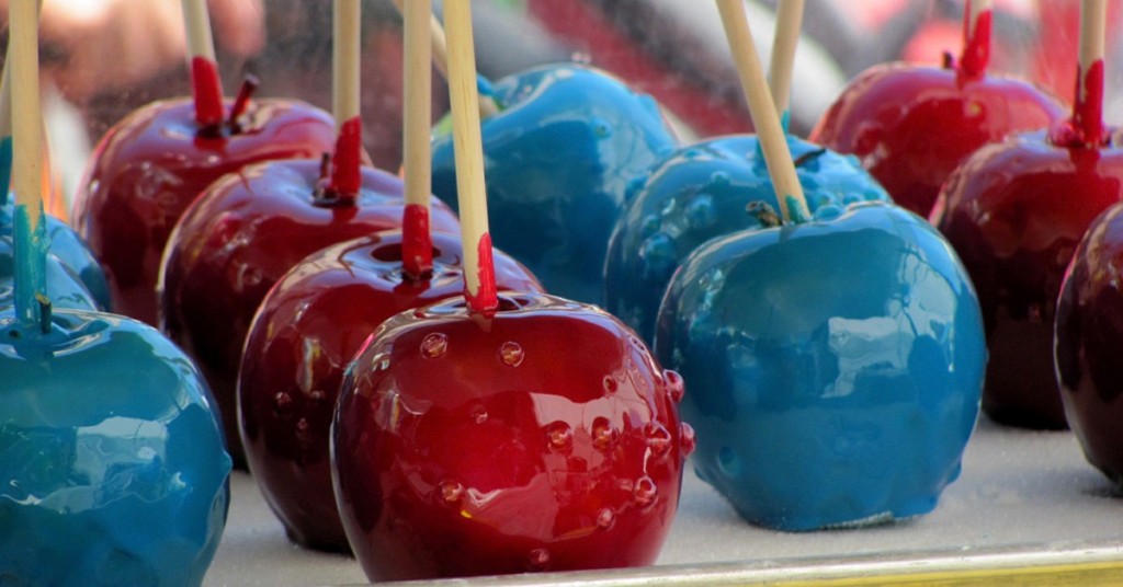 Candy Apples. RichardBH, Flickr