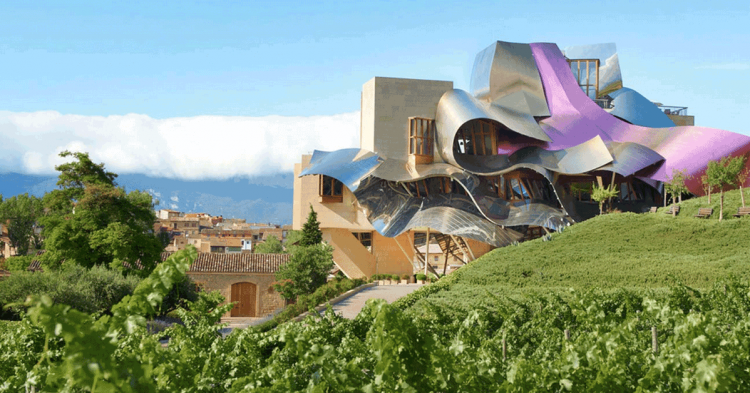 Marqués Riscal bodegas Gehry (http://www.marquesderiscal.com)