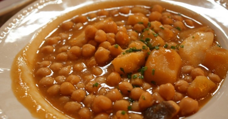 Potaje de bacalao. Javier Lastras (Flickr).