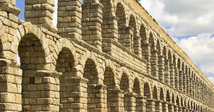 Descubre Segovia desde 39€