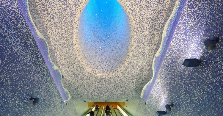 Estación de Metro (Nápoles, Italia) (Flickr)