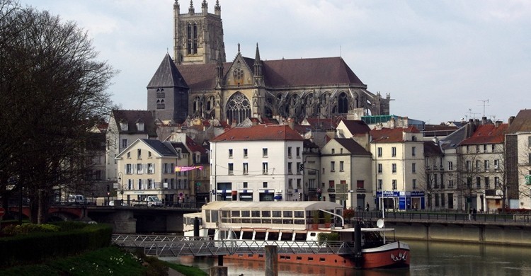 Catedral de Meaux y río Marne. Donald Judge (Flickr)