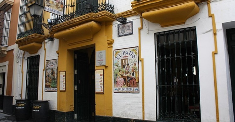 Fachada del Patio de San Eloy. www.patiosaneloy.com