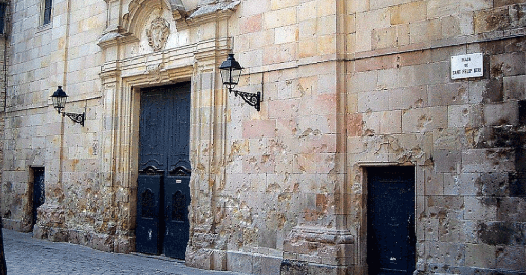 La sombra del viento ambientada en Barcelona (http://flickr.com/photos/22710957@N05/3353725174)