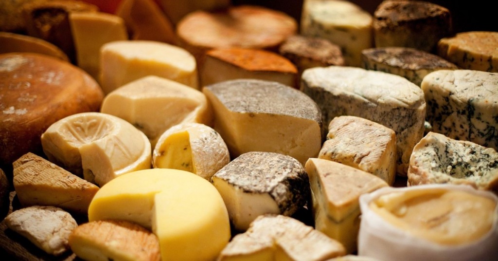 Sigue leyendo 8 lugares imprescindibles de España para los amantes del queso
