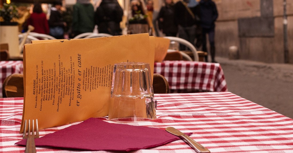Sigue leyendo 20 restaurantes baratos donde comer en Roma