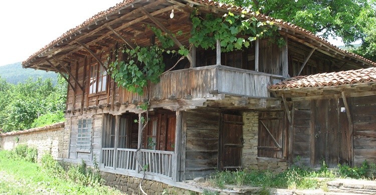Casa característica del ‘Renacimiento búlgaro’ de Zhéravna. Esther Westerveld (Flickr)