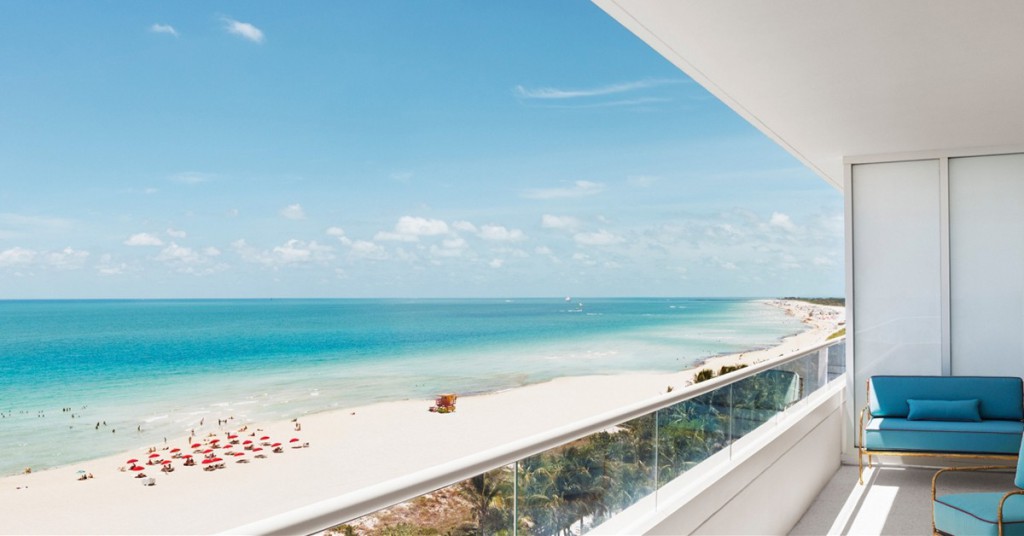 Vistas desde la terraza de una de las habitaciones. FAENA Miami Beach